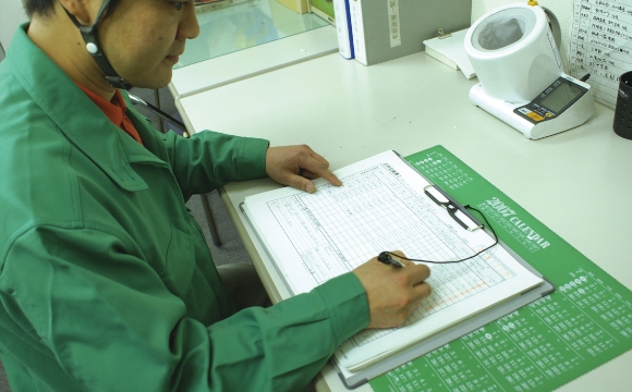 中央自動車工業株式会社のアルコール検知器（アルコールチェッカー）ソシアック（SOCIAC）｜白ナンバーのアルコールチェック義務化の対策に
